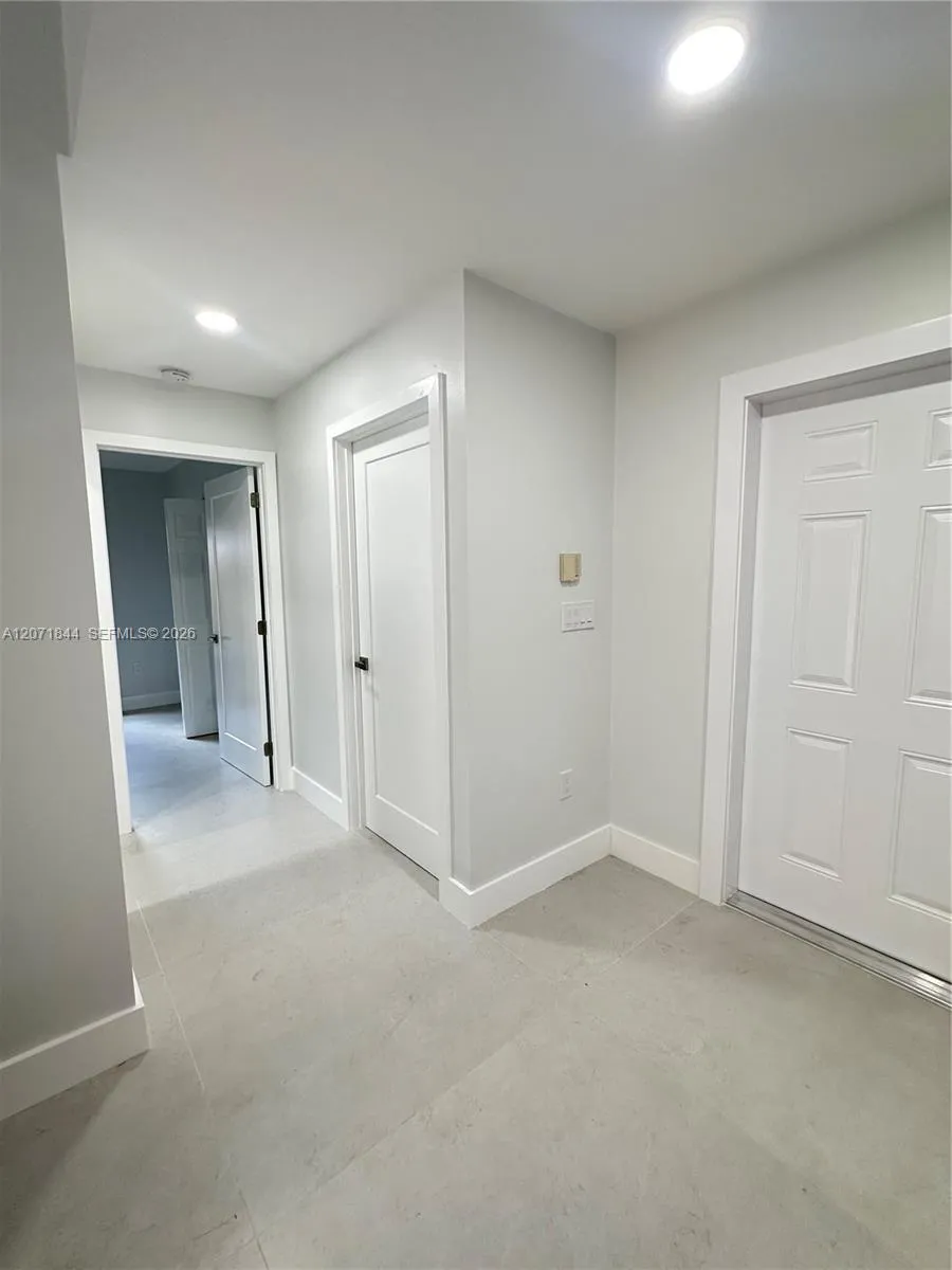 5768 NW 98th Pl #0 Doral, FL 33178