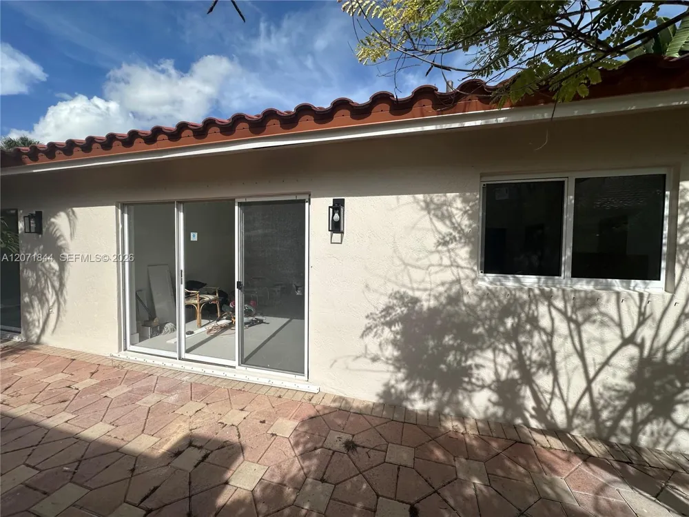 5768 NW 98th Pl #0 Doral, FL 33178