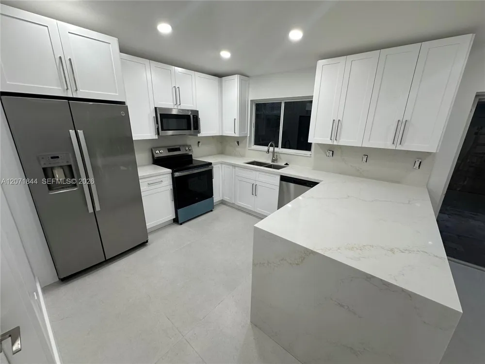 5768 NW 98th Pl #0 Doral, FL 33178