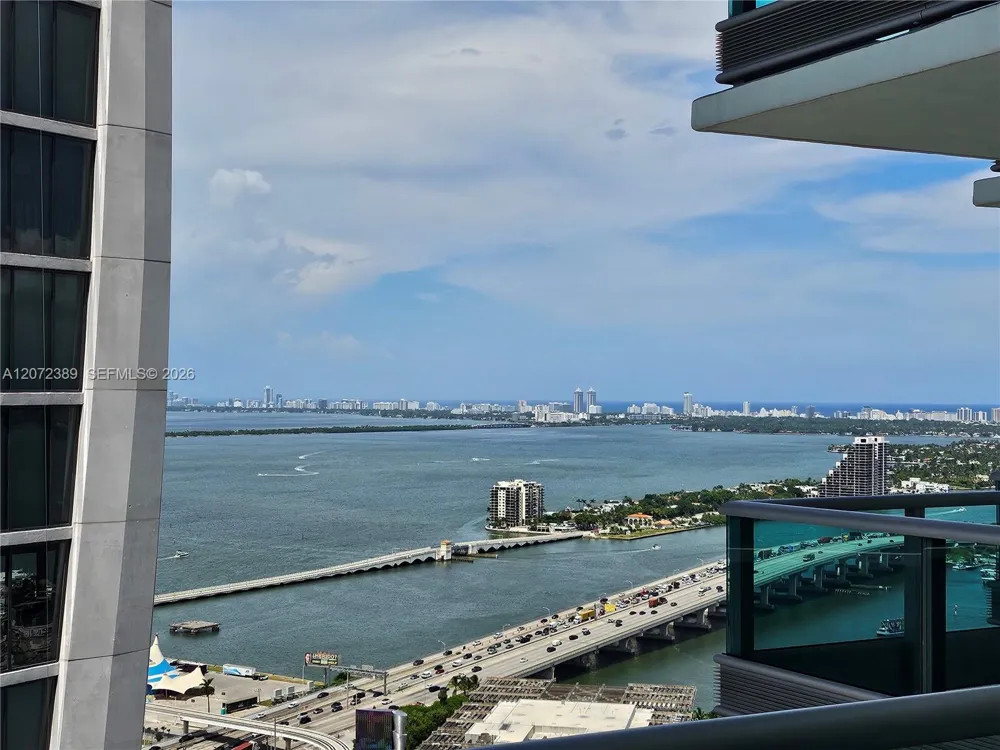 900 Biscayne Blvd #4210 Miami, FL 33132