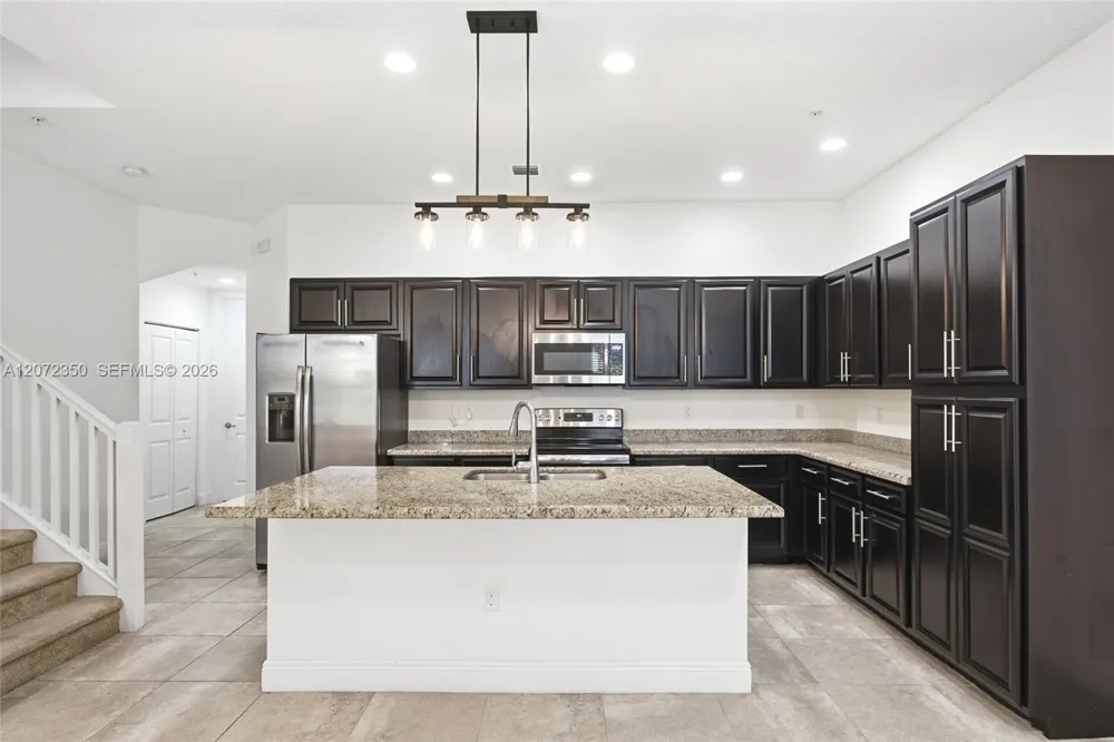12441 NW 18th Ct Pembroke Pines, FL 33028