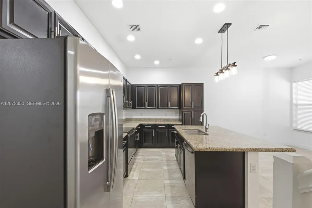12441 NW 18th Ct Pembroke Pines, FL 33028