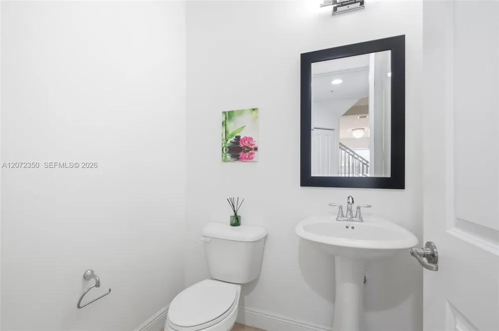 12441 NW 18th Ct Pembroke Pines, FL 33028