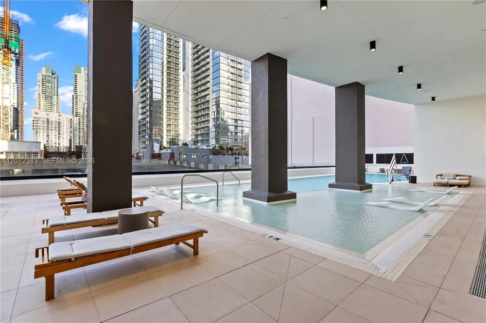 225 Miami Ave #1102 Miami, FL 33128