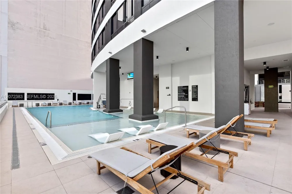 225 Miami Ave #1102 Miami, FL 33128