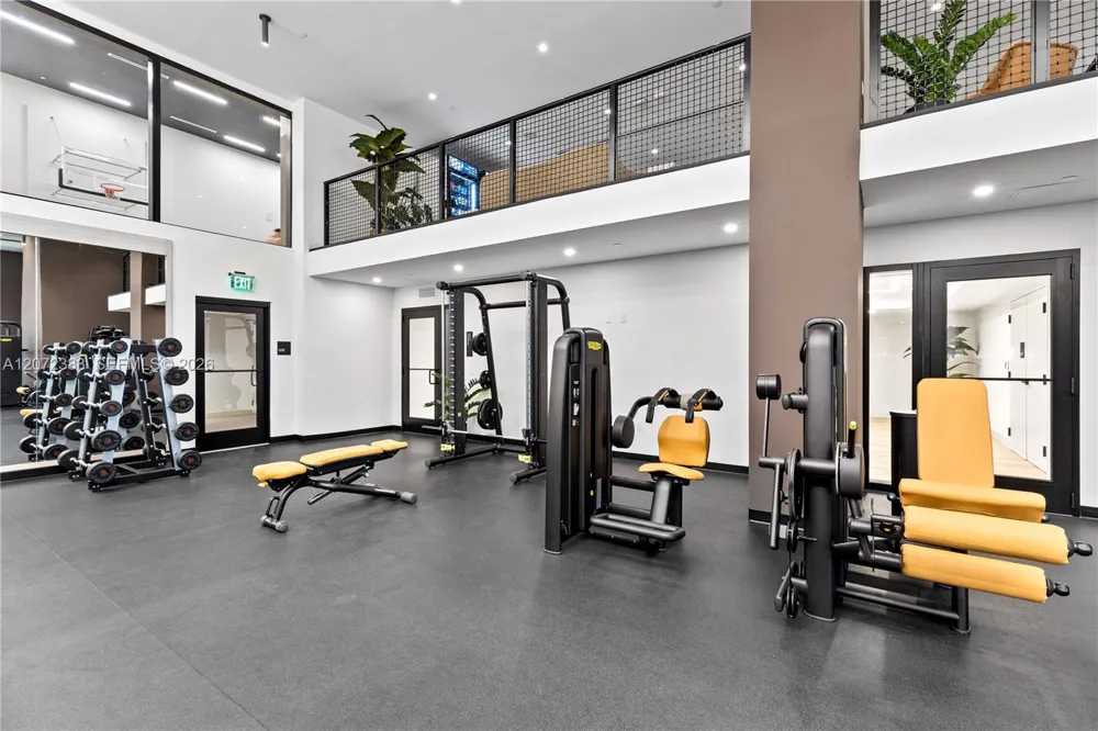 225 Miami Ave #1102 Miami, FL 33128