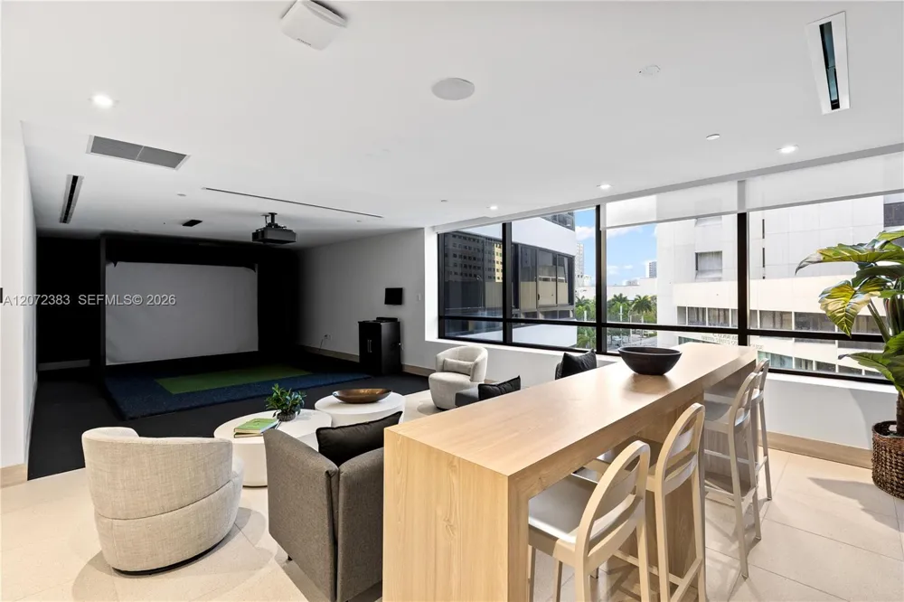 225 Miami Ave #1102 Miami, FL 33128