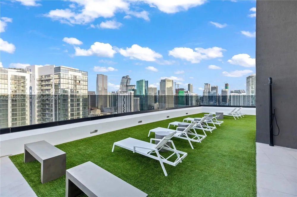 225 Miami Ave #1102 Miami, FL 33128