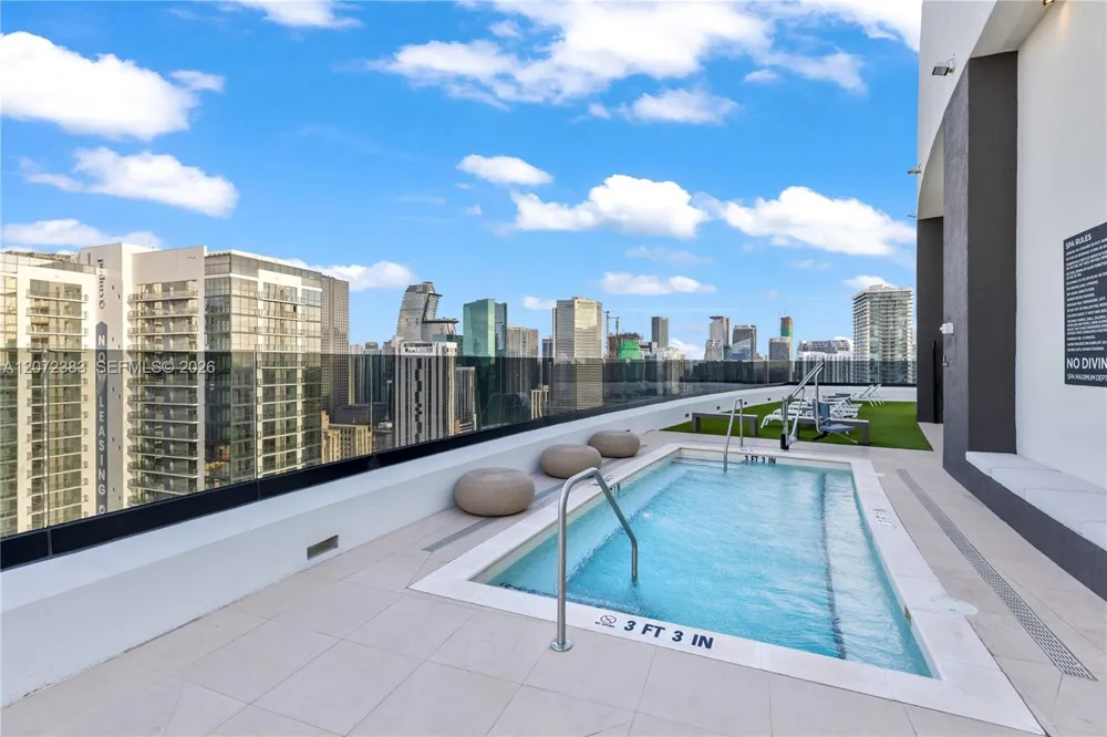 225 Miami Ave #1102 Miami, FL 33128