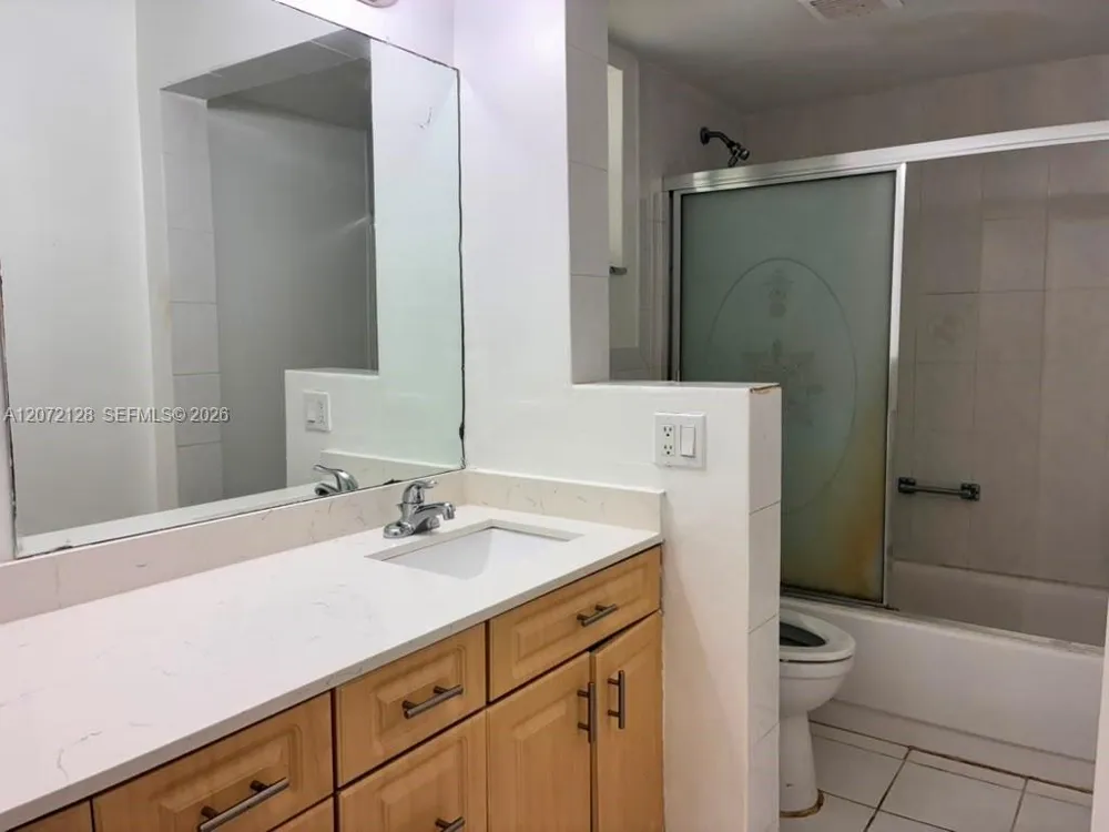 6505 Winfield Blvd #B-25 Margate, FL 33063