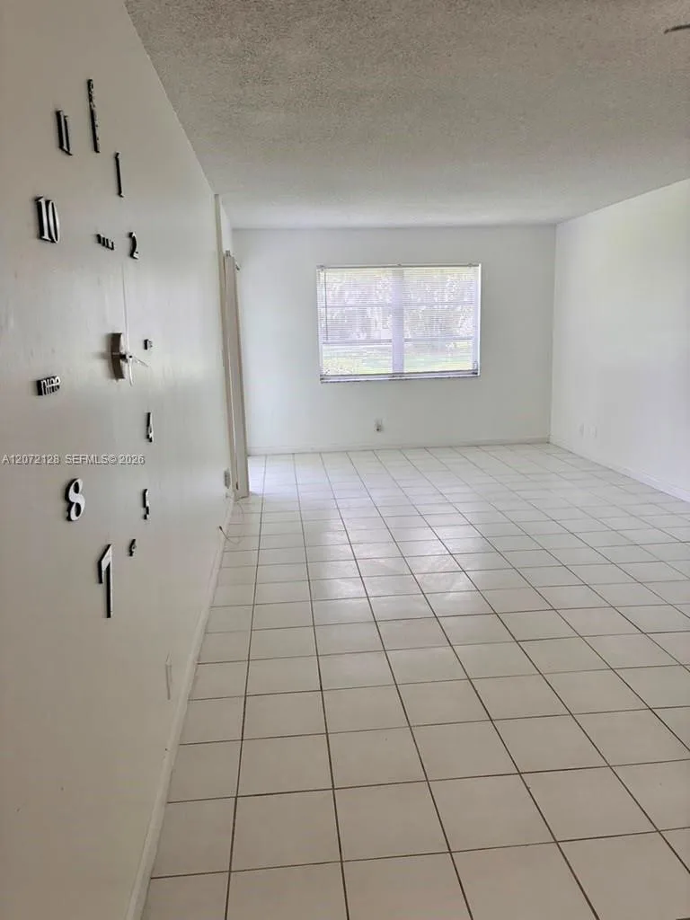 6505 Winfield Blvd #B-25 Margate, FL 33063