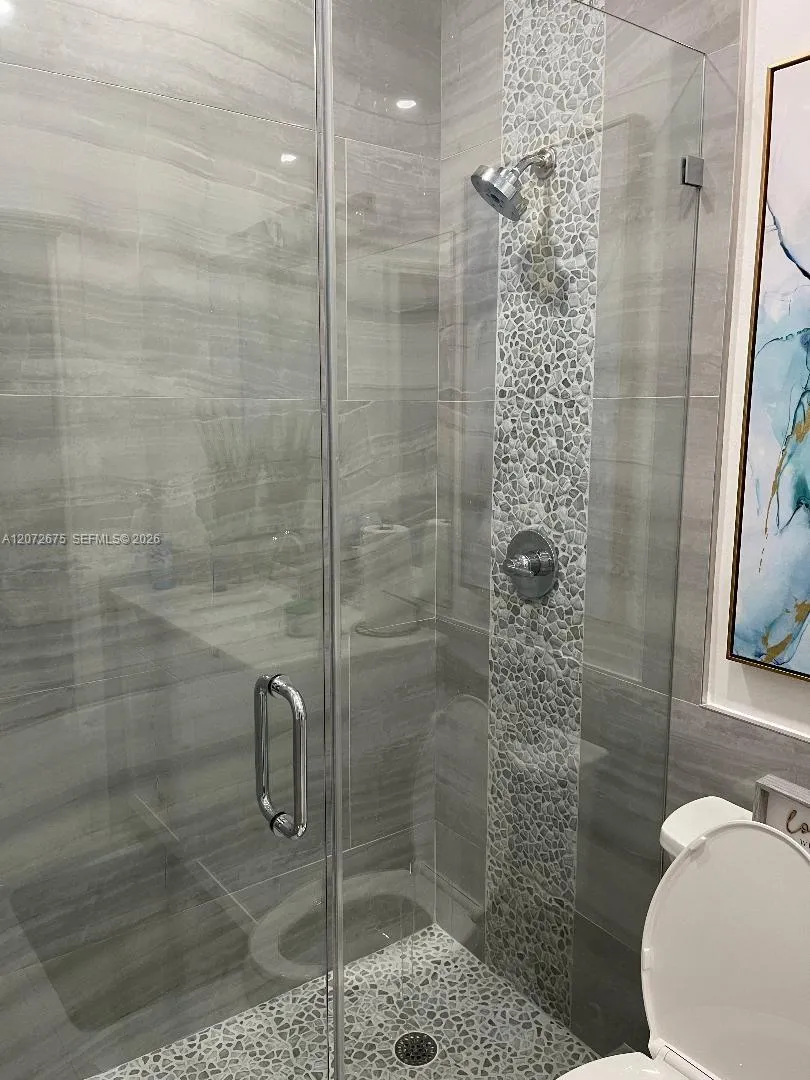 7690 S Southwood Cir Davie, FL 33328