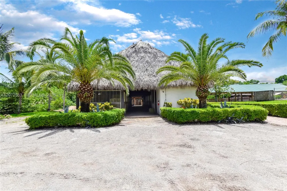 18200 SW 48th St Southwest Ranches, FL 33331