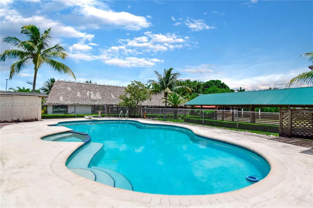 18200 SW 48th St Southwest Ranches, FL 33331