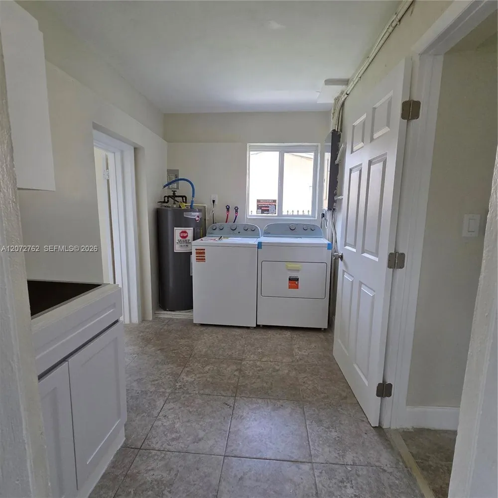 17301 NW 47th Ave Miami Gardens, FL 33055