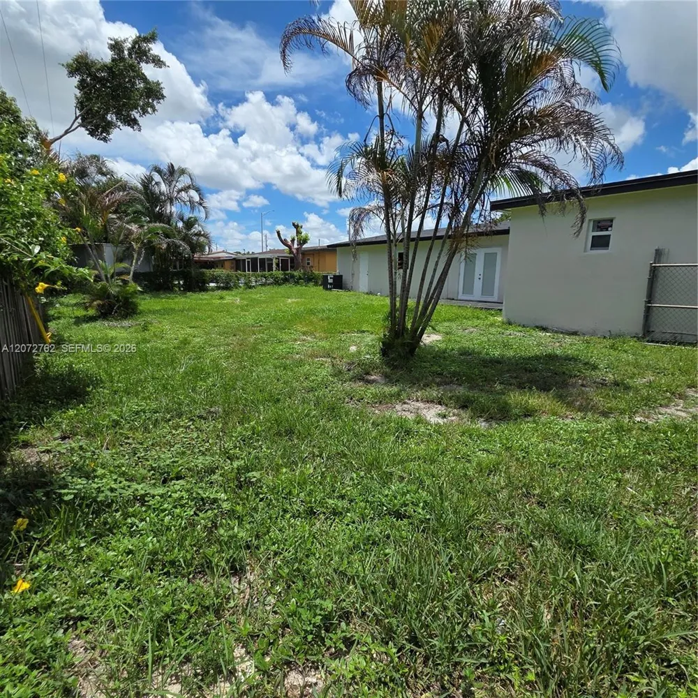 17301 NW 47th Ave Miami Gardens, FL 33055