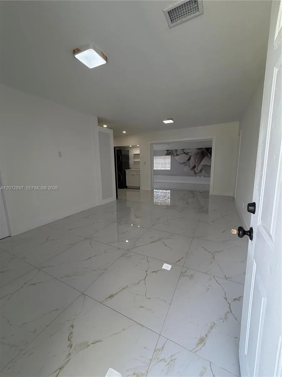 6480 W 13th Ave #NA Hialeah, FL 33012