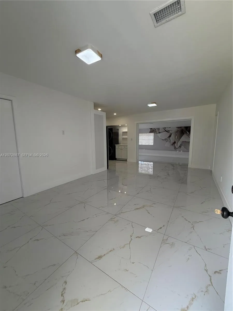 6480 W 13th Ave #NA Hialeah, FL 33012