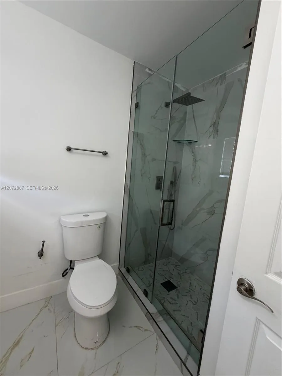 6480 W 13th Ave #NA Hialeah, FL 33012