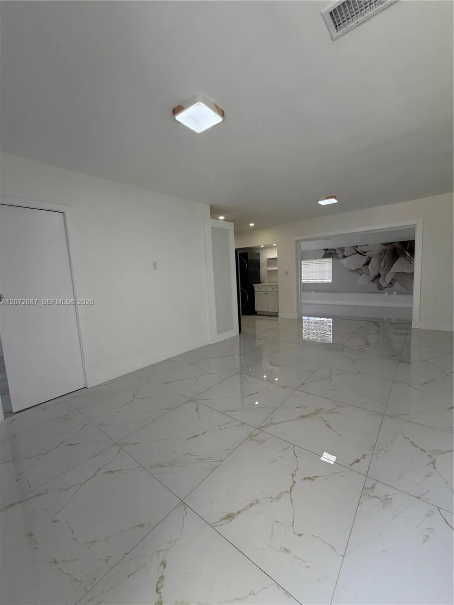 6480 W 13th Ave #NA Hialeah, FL 33012