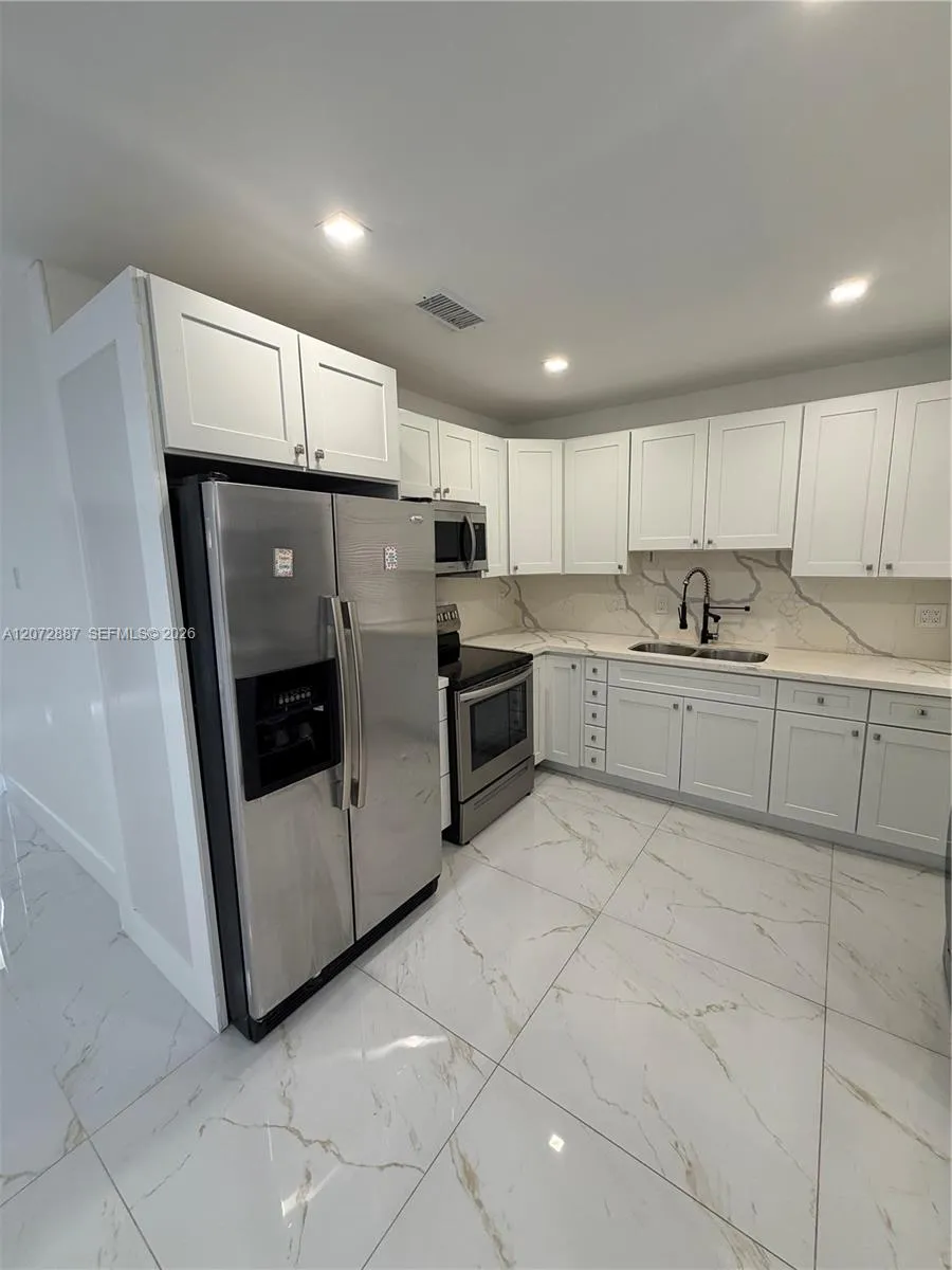 6480 W 13th Ave #NA Hialeah, FL 33012