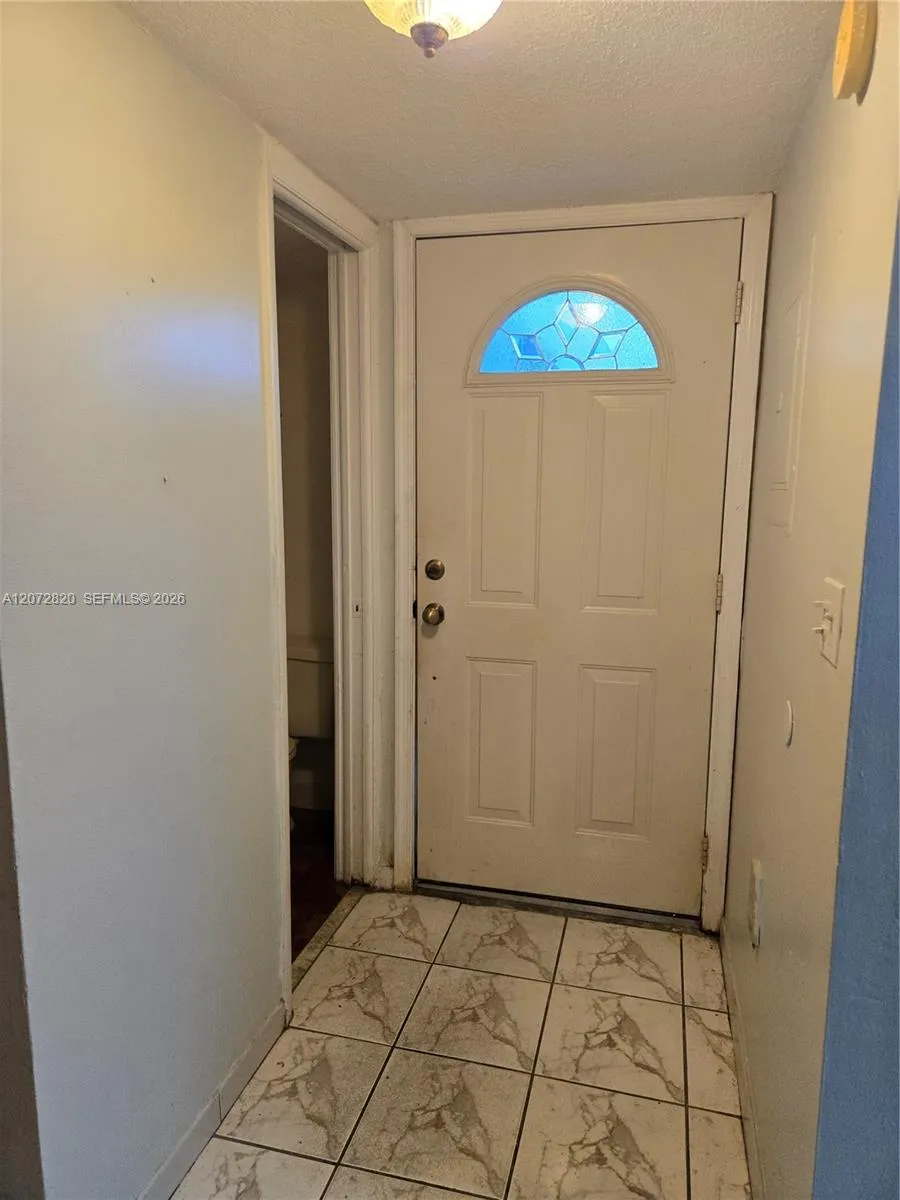 11021 NW 7th St #202-9 Miami, FL 33172