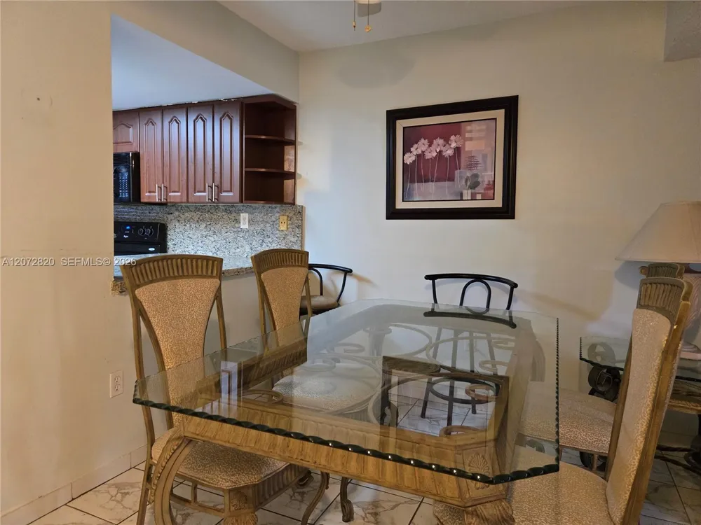 11021 NW 7th St #202-9 Miami, FL 33172