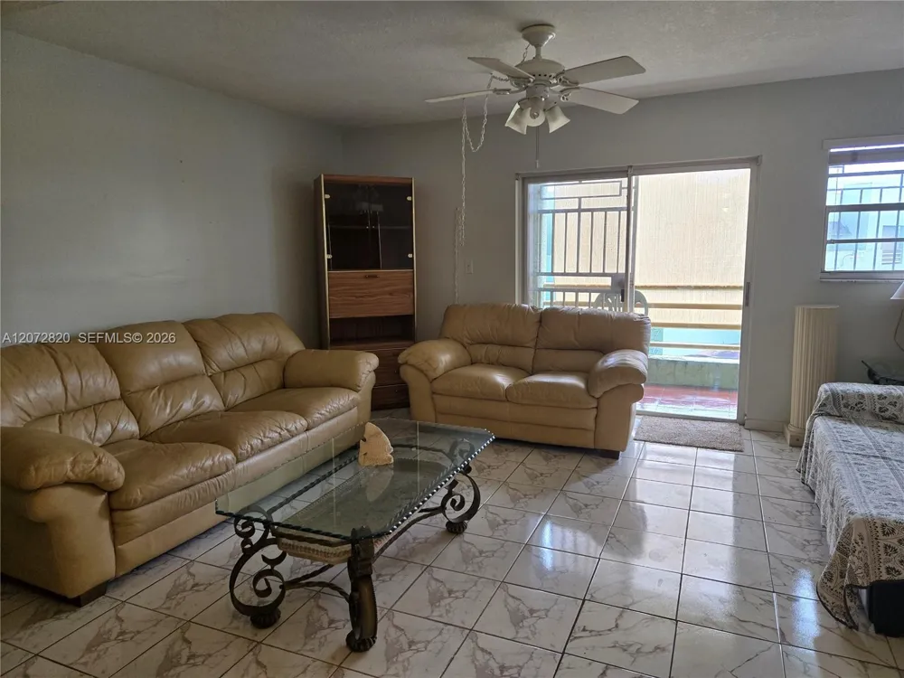 11021 NW 7th St #202-9 Miami, FL 33172