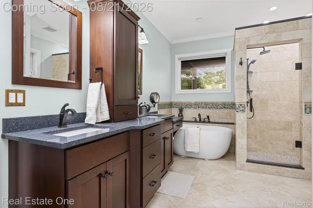 11138 Pine Needle Drive Brighton City, MI 48114