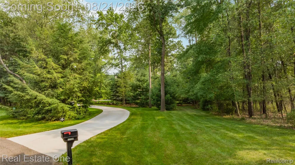 11138 Pine Needle Drive Brighton City, MI 48114