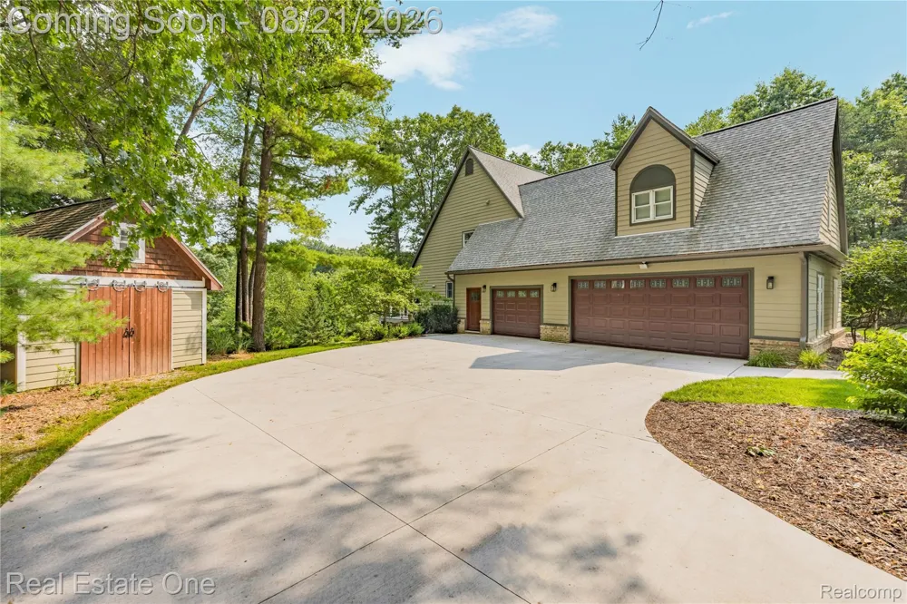 11138 Pine Needle Drive Brighton City, MI 48114