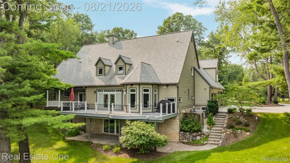 11138 Pine Needle Drive Brighton City, MI 48114