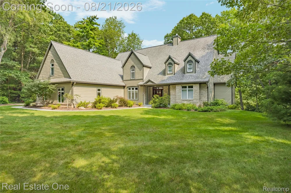11138 Pine Needle Drive Brighton City, MI 48114