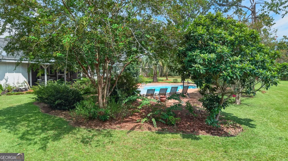 194 Forest AVE Baxley, GA 31513