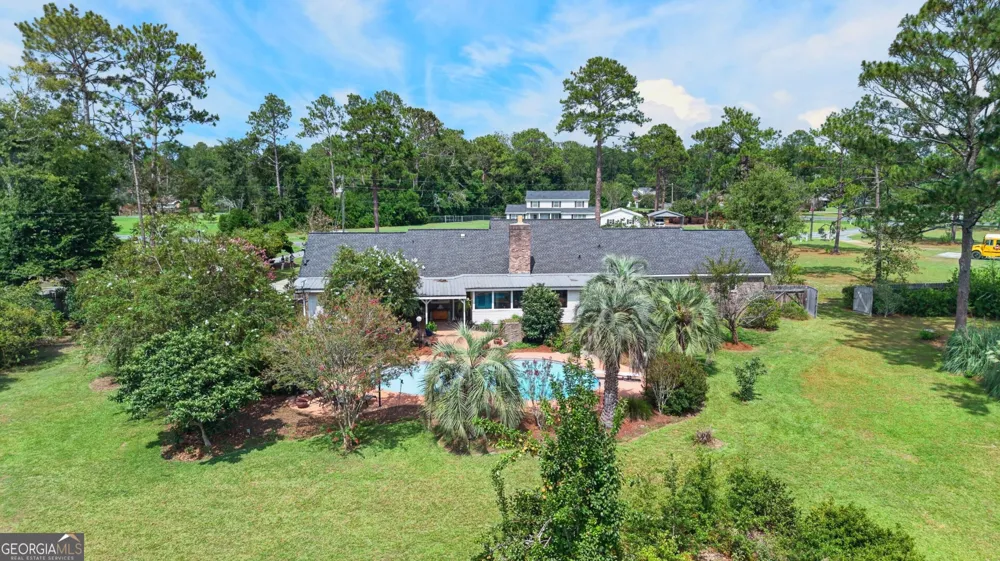 194 Forest AVE Baxley, GA 31513