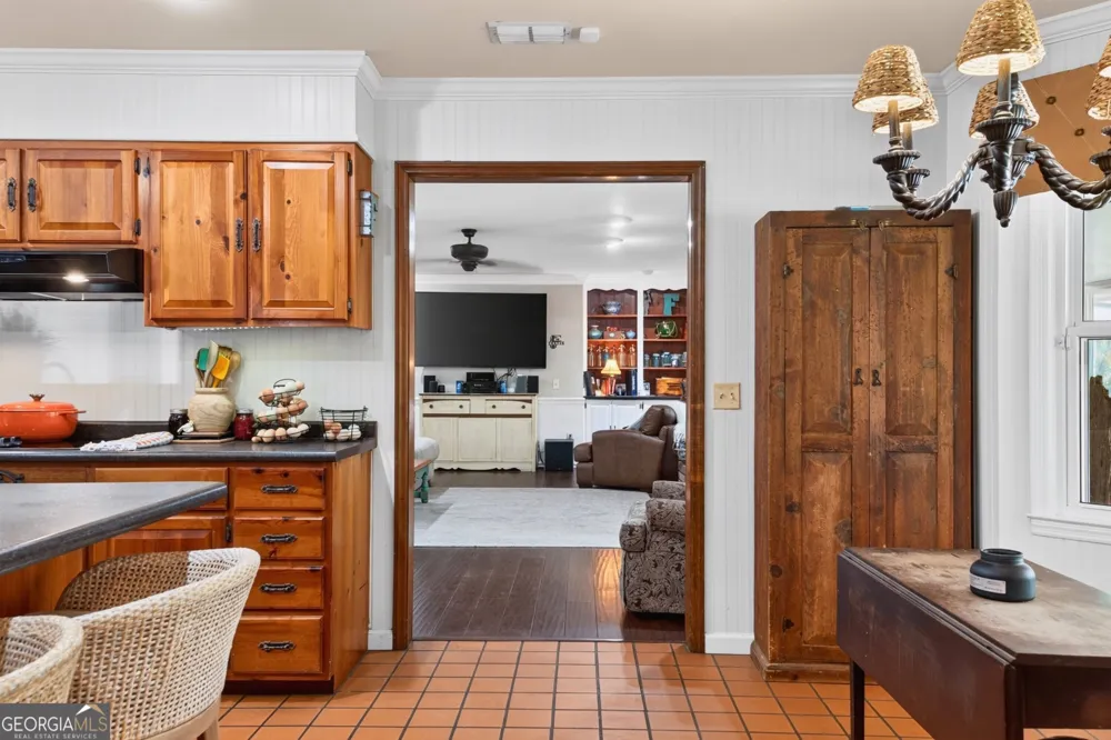 194 Forest AVE Baxley, GA 31513