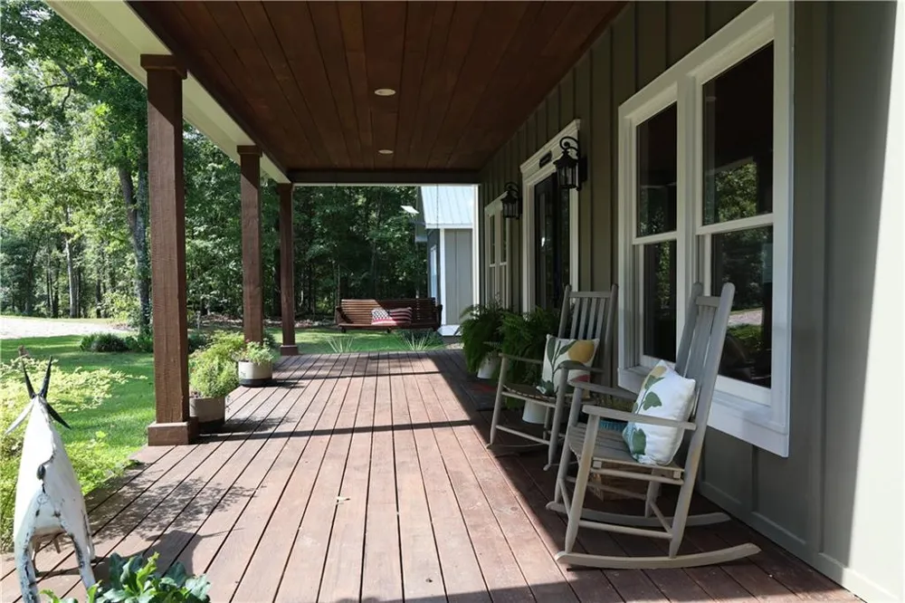 4802 Colham Ferry Road Watkinsville, GA 30677