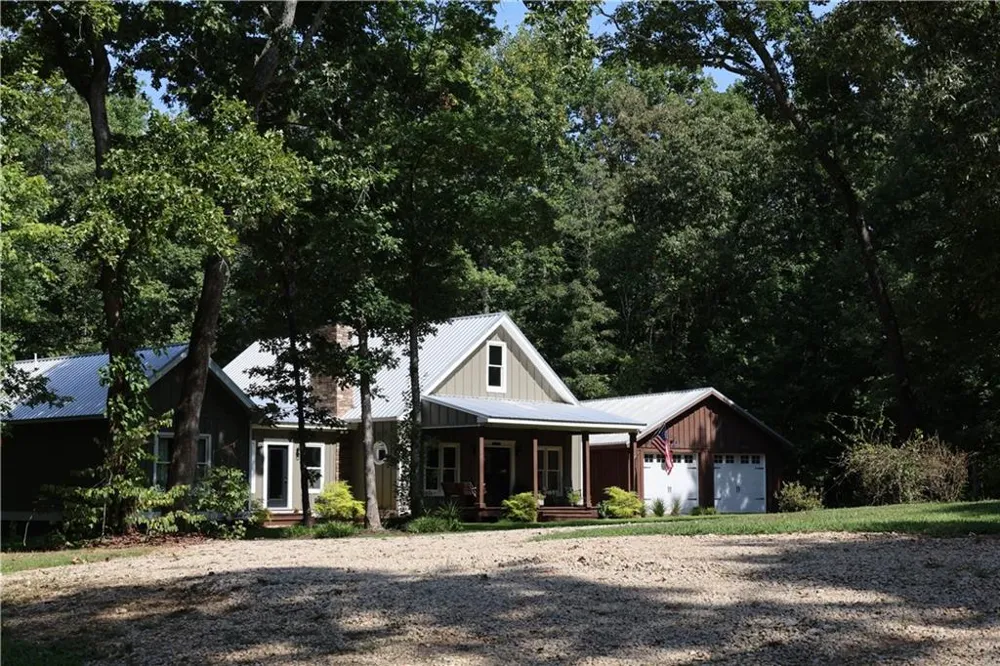 4802 Colham Ferry Road Watkinsville, GA 30677