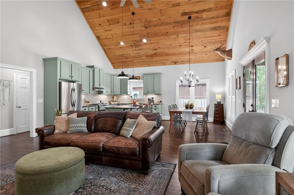 4802 Colham Ferry Road Watkinsville, GA 30677