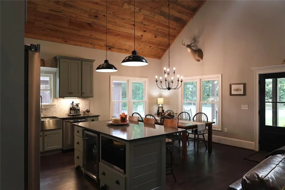 4802 Colham Ferry Road Watkinsville, GA 30677