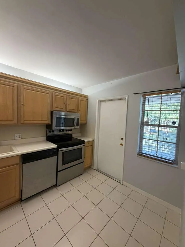 2601 S Course Drive #203 Pompano Beach, FL 33069