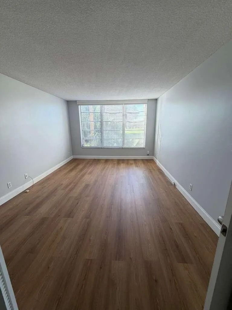 2601 S Course Drive #203 Pompano Beach, FL 33069