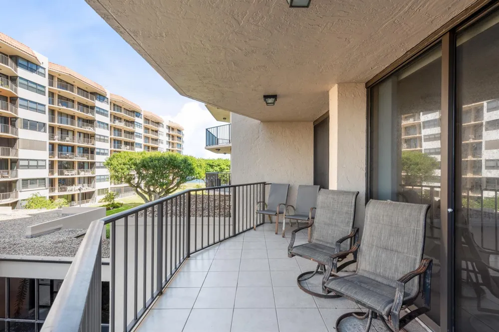 859 Jeffery Street #312 Boca Raton, FL 33487