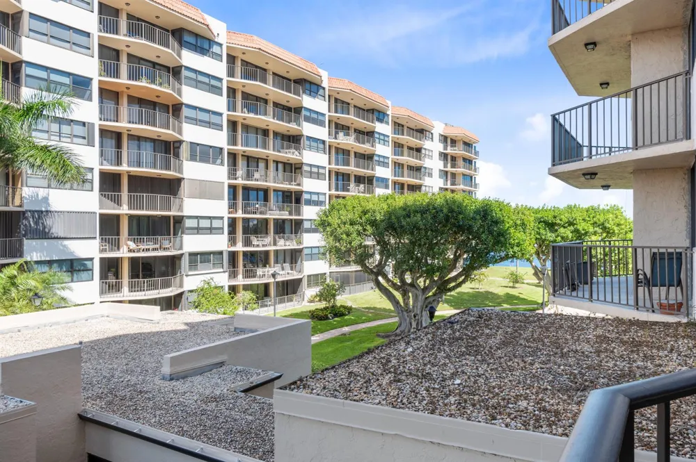 859 Jeffery Street #312 Boca Raton, FL 33487