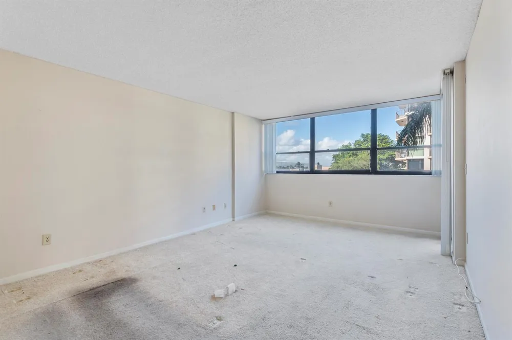 859 Jeffery Street #312 Boca Raton, FL 33487