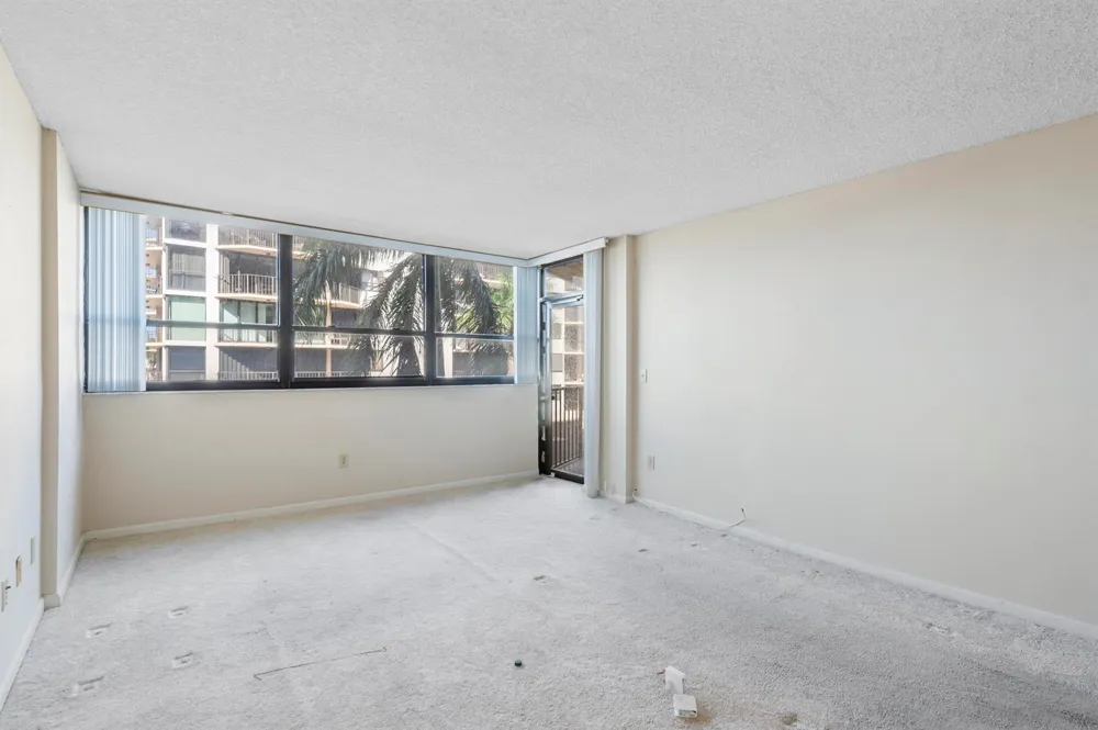 859 Jeffery Street #312 Boca Raton, FL 33487