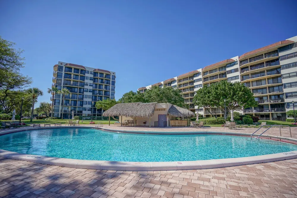 859 Jeffery Street #312 Boca Raton, FL 33487