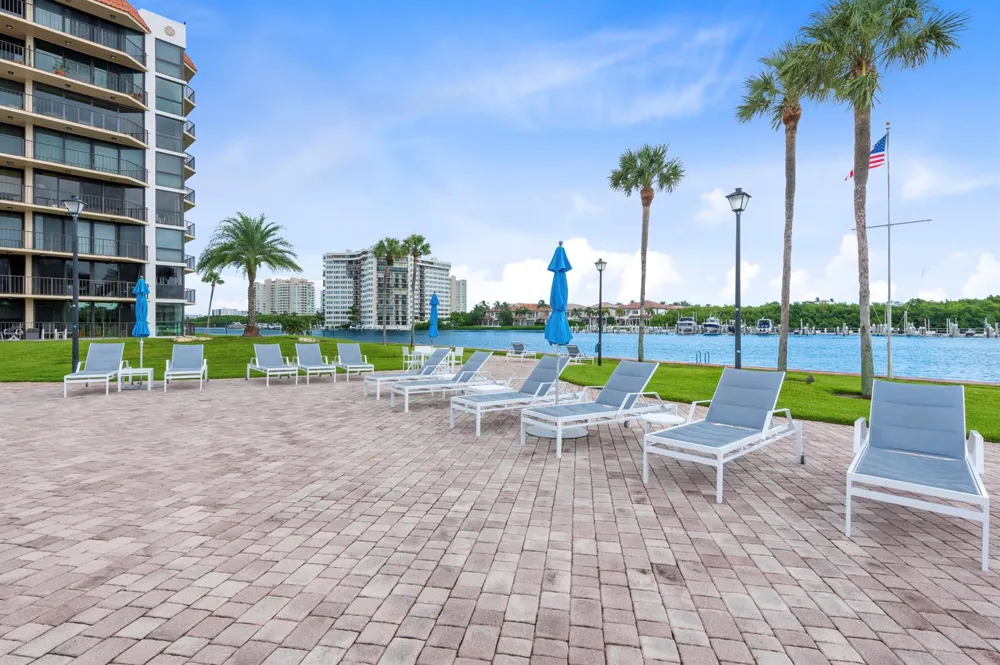 859 Jeffery Street #312 Boca Raton, FL 33487
