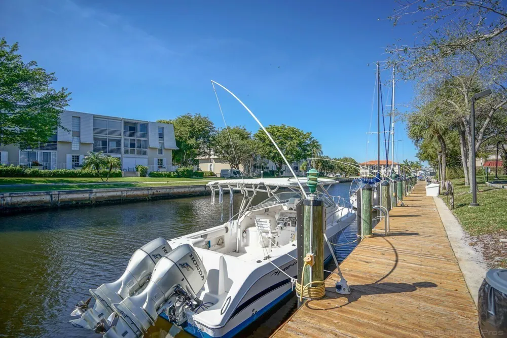 859 Jeffery Street #312 Boca Raton, FL 33487