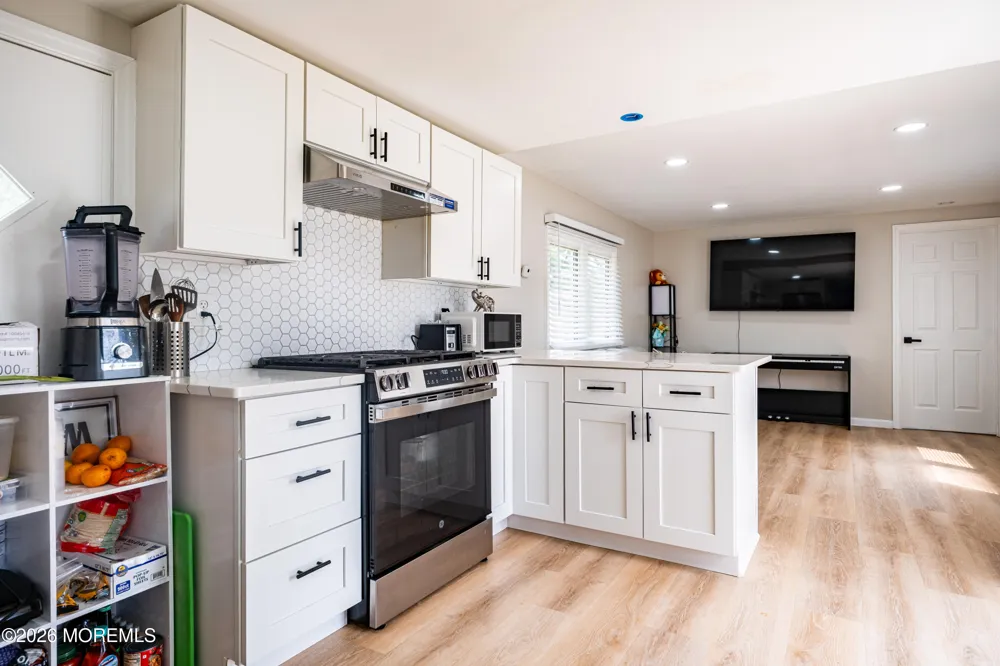 819 North Street Jackson, NJ 08527